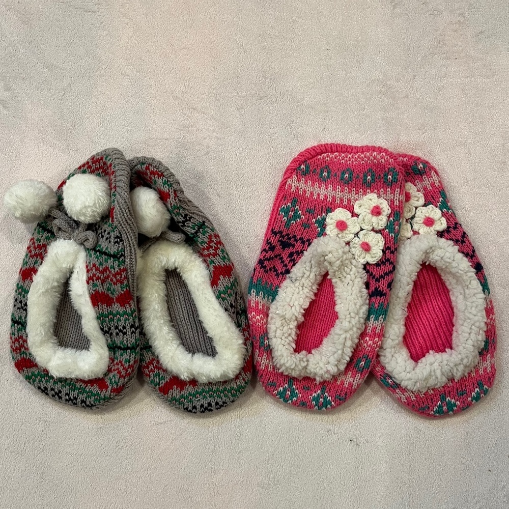 BRAND NEW One Size Fits Most Slippers with Grip